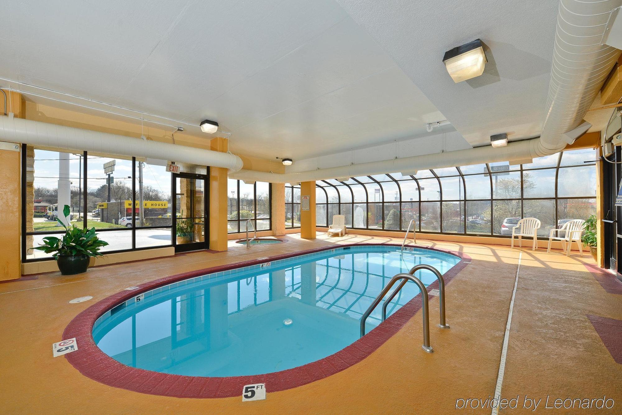 Best Western Knoxville Suites - Downtown Exterior photo