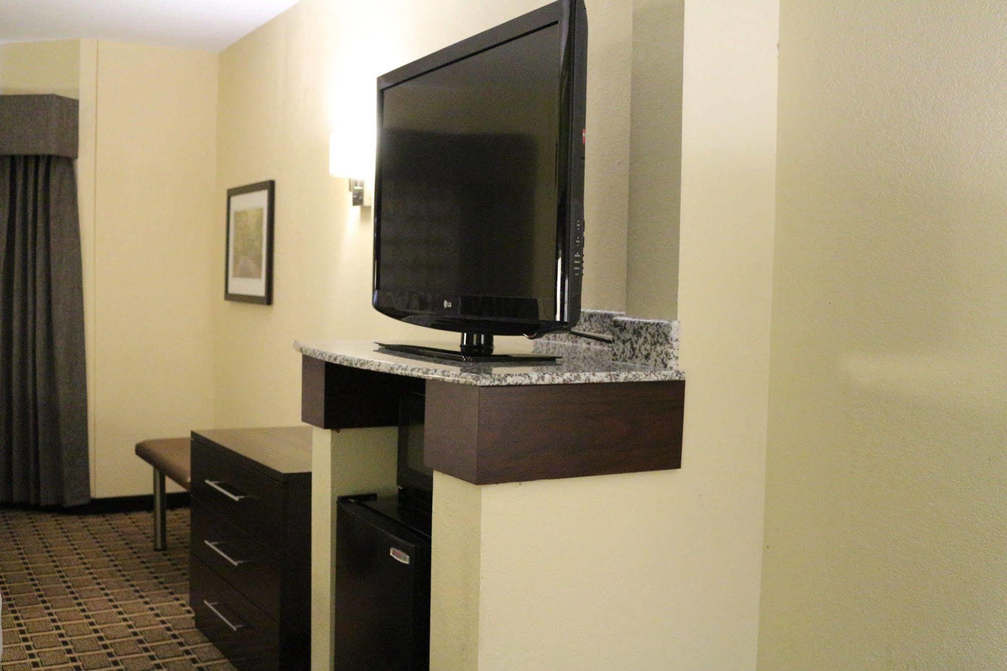 Best Western Knoxville Suites - Downtown Exterior photo